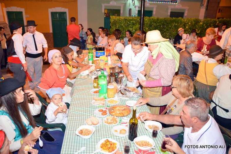 Imagen de archivo de una Noche de las Tradiciones de Lomo Magullo (Foto Antonio Alí)